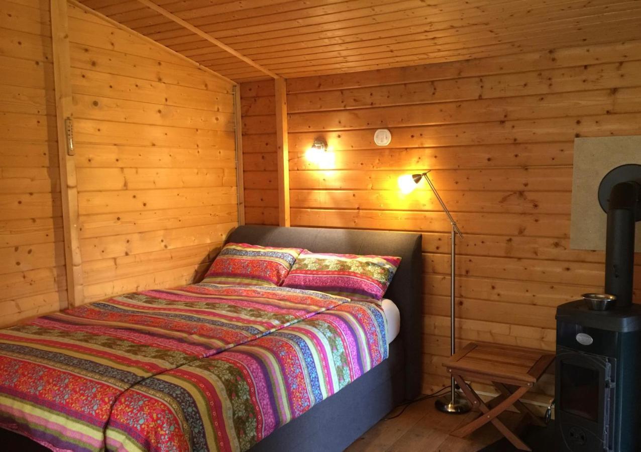 Romantic Wooden Lodge,Sauna,Schwimmteich,Alleinstehend,Absolut Ruhig Hessisch Oldendorf Dış mekan fotoğraf