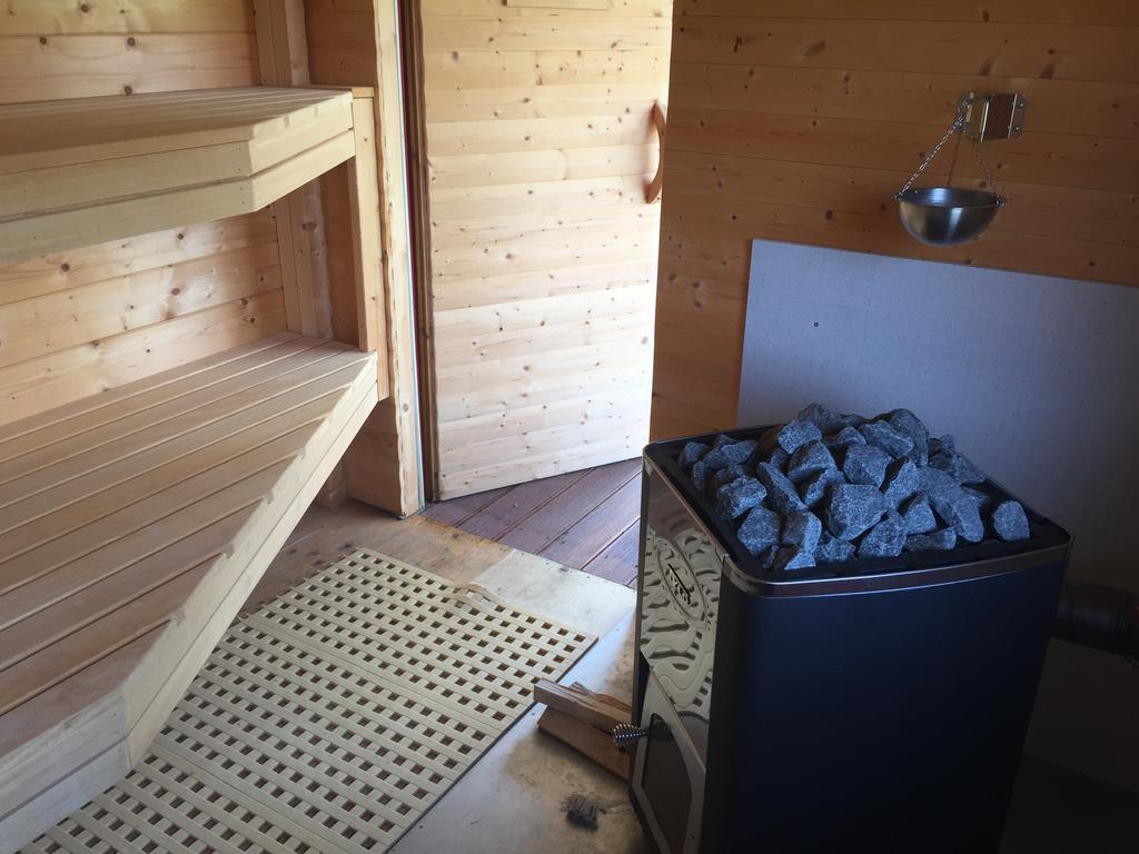 Romantic Wooden Lodge,Sauna,Schwimmteich,Alleinstehend,Absolut Ruhig Hessisch Oldendorf Oda fotoğraf