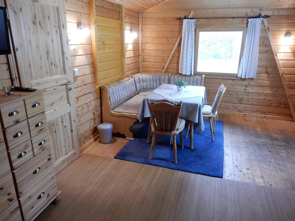 Romantic Wooden Lodge,Sauna,Schwimmteich,Alleinstehend,Absolut Ruhig Hessisch Oldendorf Dış mekan fotoğraf